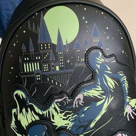 New loungefly Harry Potter demeanors glow in the dark mini book bag backpack - Picture 5 of 15